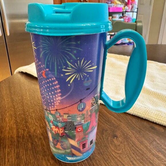 2025 Walt Disney World Resort Reusable Refillable Mug Mickey & Friends 4 Parks - Picture 2 of 4